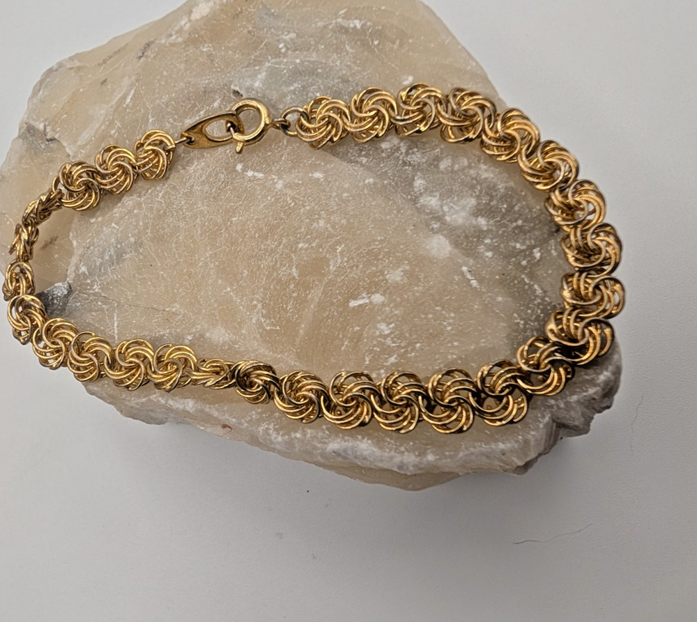 Elegant VTG Gold Tone Byzantine Style Link Bracelet Spring Ring Clasp 7.5 Inch